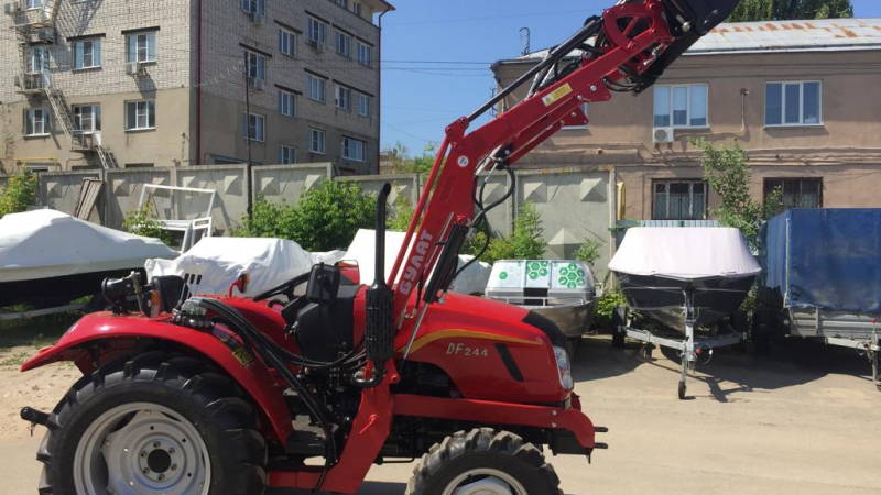 Фронтальный погрузчик FEL-250 (ковш простой)