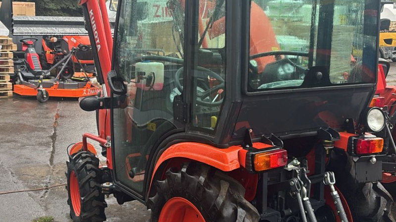 Минитрактор Kubota B2741S