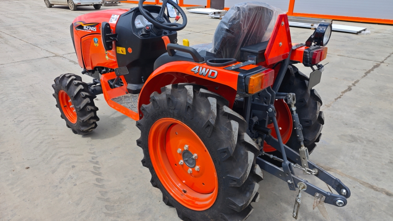 Трактор Kubota B2741S