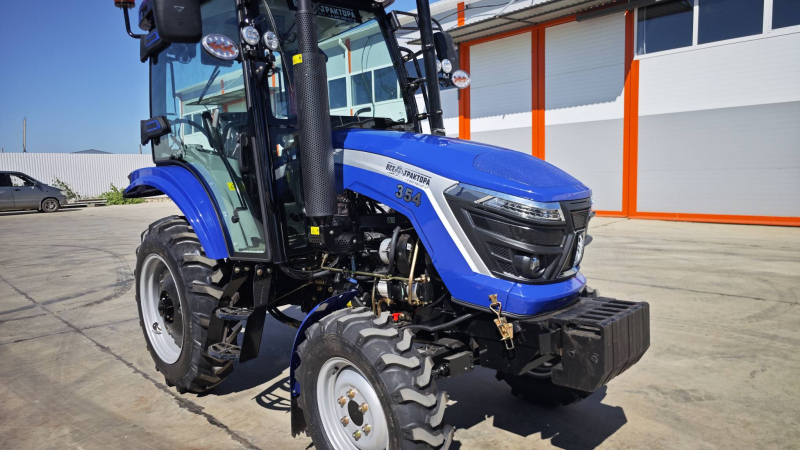 Минитрактор Xingtai / Синтай XT-354C с кабиной